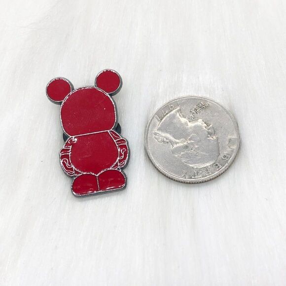 🔮 5/$25 Disney Vinylmation Jr Red Pin - Picture 2 of 3